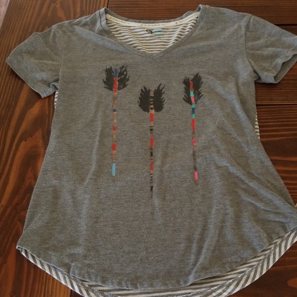 Tom's tee